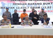 Polda Riau Tangkap Kurir Narkoba Jaringan Internasional, dengan barang bukti 12,8 Kg Sabu
