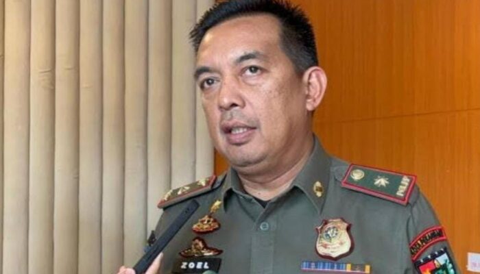 Kembalikan Ijazah Eks Karyawan, Satpol PP Buka Segel UD Chandra Makmur
