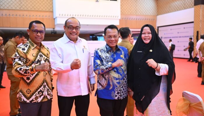Bupati Rohil Fokus Gaet Investasi, Pabrik Kopra dan Keladi Ungu Siap Pacu Ekonomi Daerah