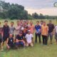 Lembaga Pemberdayaan Masyarakat (LPM) Memberikan Dukungan dan Sekaligus Penyerahan Bola Kaki Untuk Pemuda Lingkungan Teratak