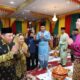 Kapolda dan Gubernur Riau Jadi Saksi di Prosesi Anugerah Adat kepada Kapolri