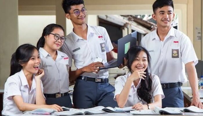 Pemprov Riau Siapkan 3.527 Kuota SMA dan SMK Swasta Gratis Lewat Jalur BOSDA Afirmasi