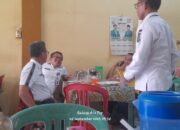 Jadi Buah Bibir: ASN Pertanian Kampar Jadi Sorotan, Lagi Santai di Kedai Kopi Saat Jam Dinas