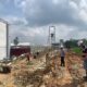 Kasubbag TU Lapas Narkotika Rumbai Kontrol Pembangunan Penataan Ulang Tembok untuk Pastikan Keamanan Pekerja Proyek
