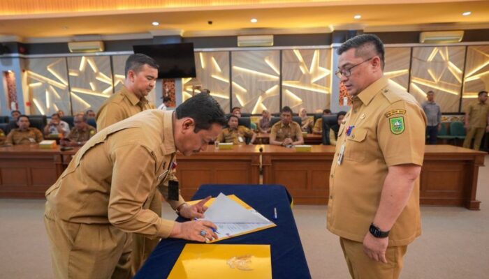 Pemprov Riau Tunjuk 19 Plt Kepala OPD Usai Rotasi Pejabat Eselon II