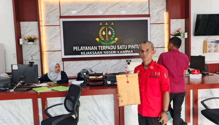 DPD Wawasan Hukum Nusantara Kampar, Laporkan Kades Ludai ke Jaksaan Negeri Kampar