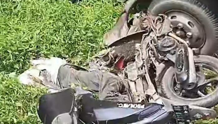 Ini Kronologi Kecelakaan Laka Lantas Mobil Truck VS Sepeda Motor Di Kecamatan Sekernan Muaro Jambi