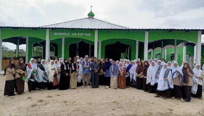 Anggota DPD RI Puji Pondok Modern Khoirul Ummah Payung : “Tempat yang Layak untuk Mendidik Calon Pemimpin Masa Depan”