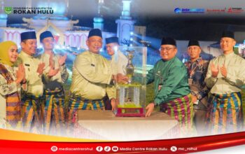 Pembukaan MTQ Ke-25 Tingkat Kabupaten Rohul Berjalan Meriah Dan Lancar Meski Diawali Rintik Hujan