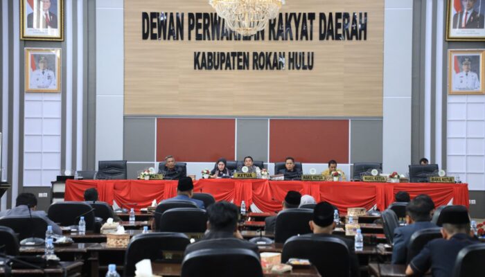 DPRD Rokan Hulu Rapat Paripurna Penyampaian Rancangan KUA PPAS APBD TA 2026 Diserahkan Langsung Bupati Anton Rp1.7 Triliun Dengan 5 Prioritas