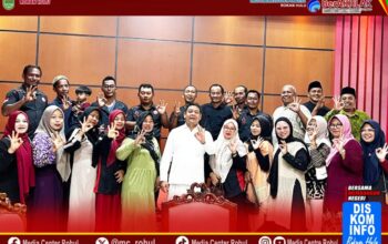 Relawan Darah Rokan Hulu Silaturahmi dengan Wakil Bupati di Rumah Dinas