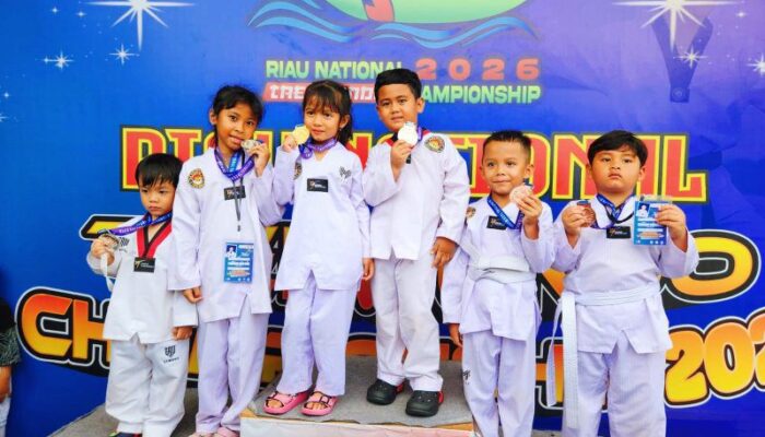 Tujuh Atlet, Tujuh Medali: Dojang Taekwondo Polres Kampar Bersinar di Pekanbaru