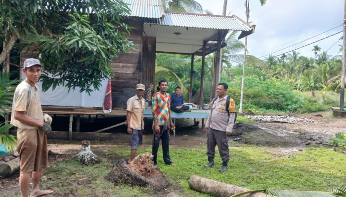Polres Tanjabbar Jalin Kedekatan Bersama masyarakat, bhabinkamtibmas Intensifkan Himbauan Cegah 3C Serta Peredaran Uang Palsu