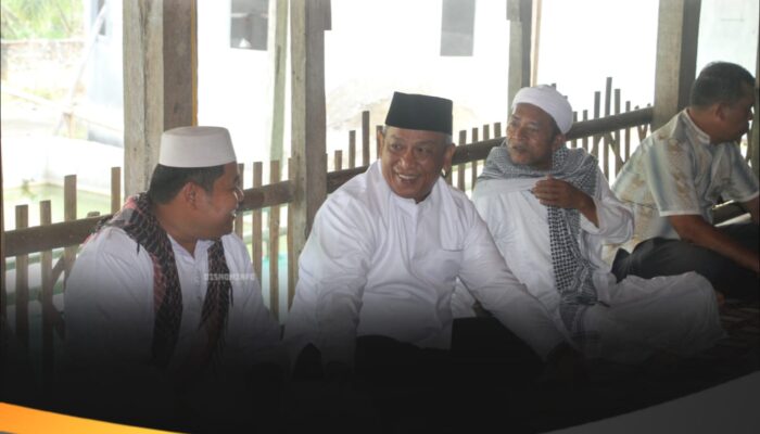 Jelang Ramadan, Bupati Anton Hadiri Penutupan Lubuk Larangan dan Serahkan Ribuan Bibit Ikan di Desa Kabun