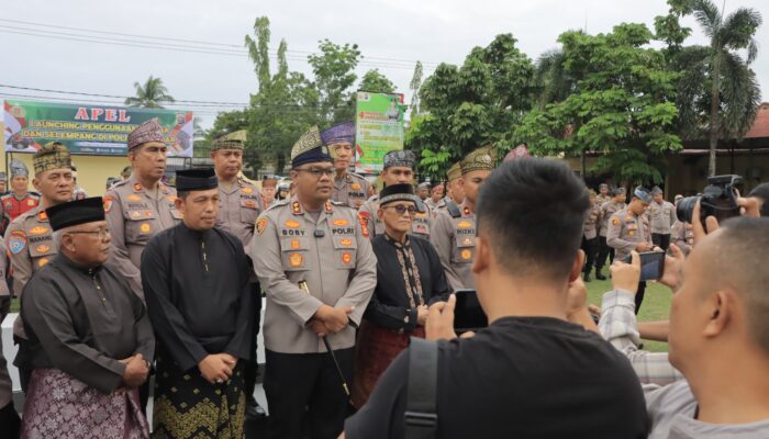 Polres Kampar Berkibar dengan Tanjak dan Selempang, Lestarikan Budaya Melayu Riau!