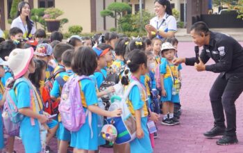 Preschool Field Trip TK Kurnia Global School Penuh Ceria Dan Semangat, Murid Belajar Tugas Brimob Di Satbrimob Polda Jambi