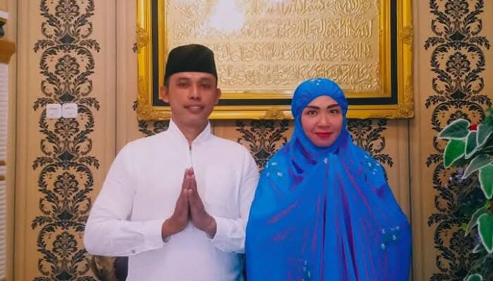 Bapak Midin H. Rahman dan Ibu Jarni Mohamad Ucapkan Selamat Menunaikan Ibadah Puasa Ramadhan 1447 H/2026 M