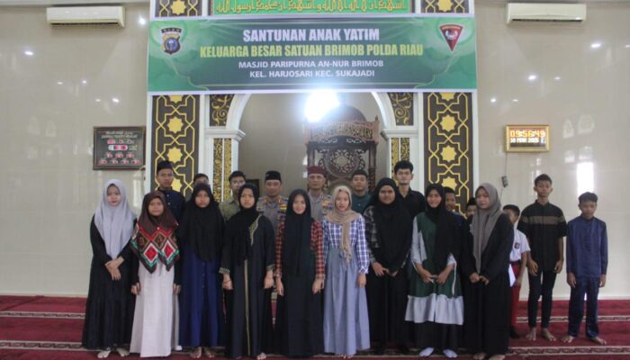 Satbrimob Polda Riau Gelar Santunan Anak Yatim, Wujud Kepedulian dan Kebersamaan