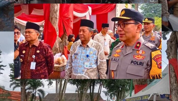Mendekati Lebaran Idul Fitri 1447 H Polda Jambi Bersama Pemerintah Provinsi Jambi Menggelar Kegiatan Pasar Murah