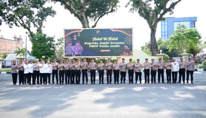 Apel Pagi Personel Polda Jambi, Kapolda Apresiasi Dan Tekankan Kesehatan, Pelayanan Usai Idul Fitri 1447 H/2026 M