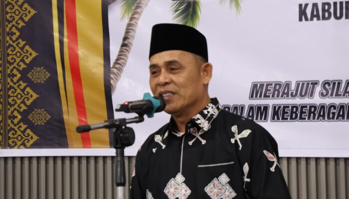 Bupati Herman Atensi Pembangunan Pasar Yos Sudarso yang Sudah Terlihat Tua, Kumuh, dan Memprihatinkan