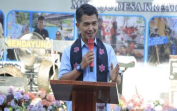 Budaya Hidup, Ekonomi Tumbuh! Eko Sutrisno Apresiasi Festival Kreatif Lipat Kain.