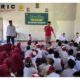 Police Goes To School Polsek Berbak Berikan Penyuluhan Bahaya Bulliying dan Kekerasan Kepada Siswa MIS Nurul Iman 