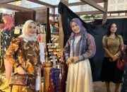 Hari Terakhir Pameran Persit : YD Strap Bag Tenun Tutup Pameran Dengan Antusiasme Tinggi Dari Rombongan Persit Nusantara