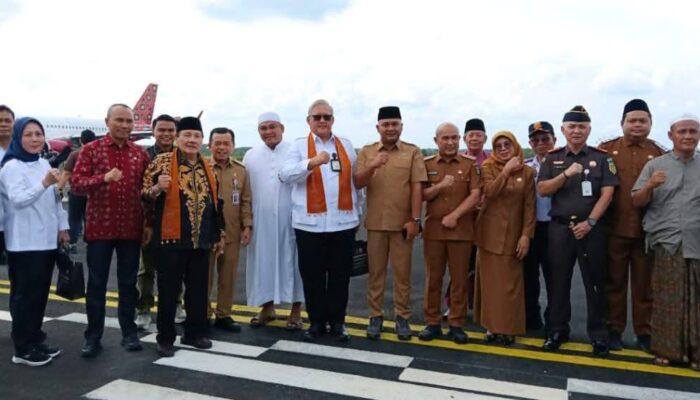Bupati Tebo Hadiri Dan Sambut Penerbangan Perdana Batik Air Rute Jakarta (CGK)–Muara Bungo
