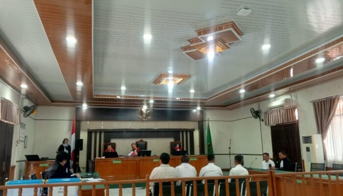 Sidang Dugaan Korupsi Dana PI PT SPRH Berlanjut, Jontra Volta Dipuji Kooperatif, Makhruflis Kembali Absen Keluar Kota