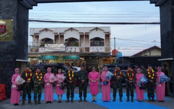Pelepasan Purna Bhakti, Dansat Brimob Polda Riau : Pengabdian Tidak Berakhir Saat Seragam Dilepas