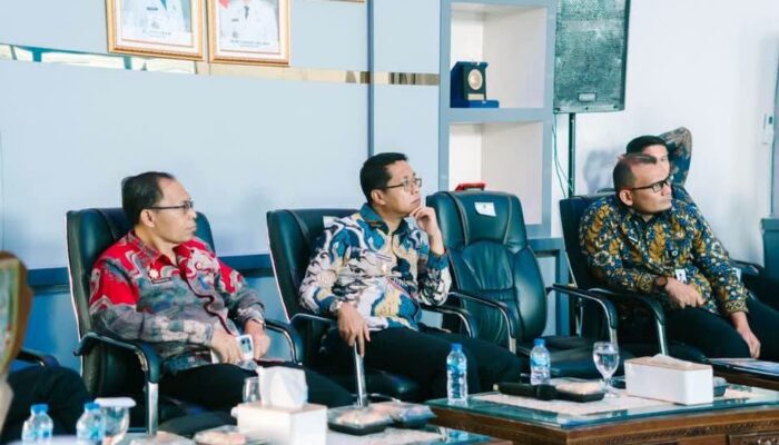 Wakil Bupati Jhony Charles Pimpin Evaluasi Akuntabilitas Kinerja Pemerintah Kabupaten Rokan Hilir Tahun 2026, Dihadiri Seluruh OPD