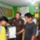Kajati Jambi Bantu Dua Siswa Kurang Mampu, Lunasi Tunggakan Sekolah dan Pastikan Hak Pendidikan Terpenuhi