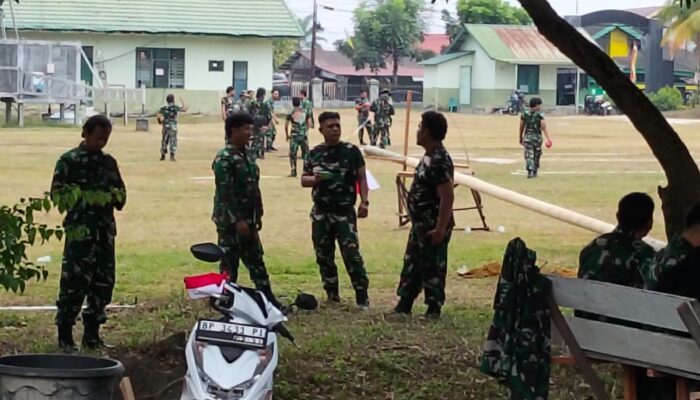KODAM I/TUANGKU TAMBUSAI GELAR GOTONG ROYONG, SUKSESKAN HUT RI KE-81 DENGAN LOMBA ANAK DAN PANJAT PINANG
