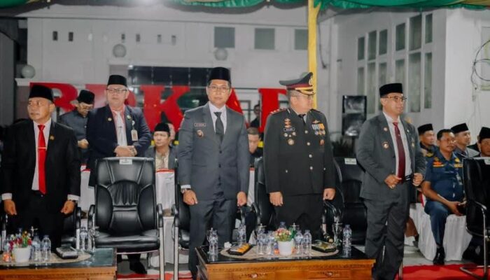 Malam Pawai Obor Bagan Siapi-api Berjalan Jalan Lancar! Di Pimpin Bupati, Didampingi Forkopimda-Wabup Jhony Charles Ucapkan Terima Kasih
