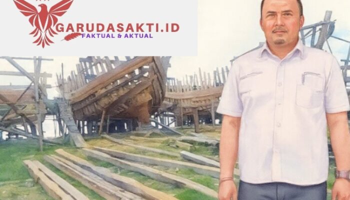 Galangan Kapal Kayu Diduga Milik Kades Serapung Bernama Rocki Menuai Sorotan, Masyarakat Menilai Bahan Material Kapal Kayu Diduga dari Hasil Ilegal Logging