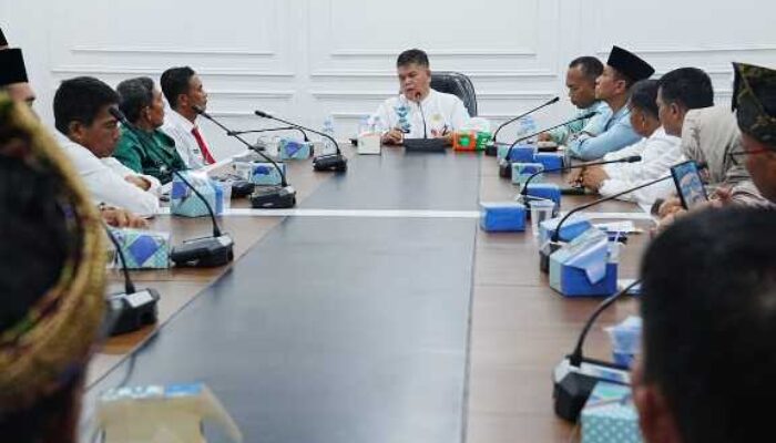 Hadapi HUT Riau, HUT RI, dan Pacu Jalur, Pj Sekda Kuansing Kumpulkan Camat Se-Kabupaten
