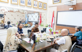 Wakil Bupati Jhony Charles Laksanakan Rapat Koordinasi di BPMP Riau, Tekankan Pentingnya Data DAPODIK untuk Pembangunan Sekolah di Rokan Hilir
