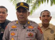 TERTIBKAN PETI DI PERBATASAN PUNTIKALO-TELUK LANGKAP PETUGAS DILEMPARI BATU DAN KAYU SAAT TERTIBKAN PETI, POLISI BERIKAN TEMBAK PERINGATAN