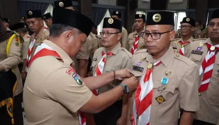 Wabup Tebo Kukuhkan Pengurus Gerakan Pramuka Kecamatan Tebo Tengah