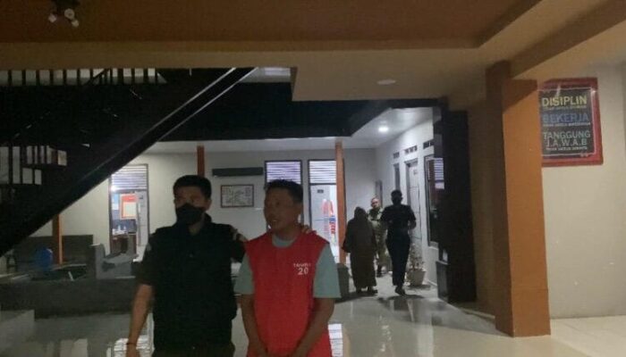 Cabjari Batang Hari Tahan Dua Tersangka Dugaan Korupsi Pupuk Subsidi, Kerugian Negara Capai Rp5,12 Miliar