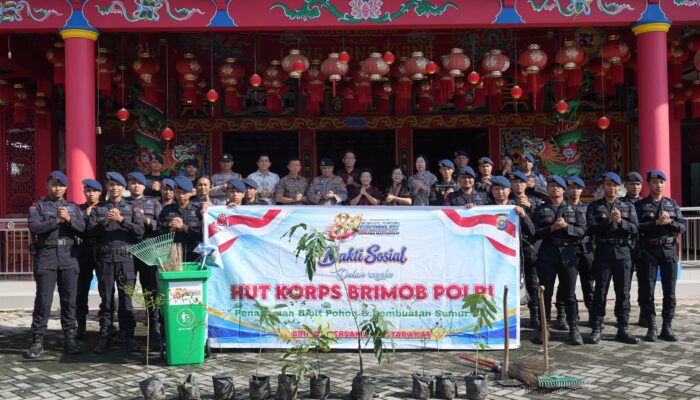 Sambut HUT ke-81 Korps Brimob Polri, Satbrimob Polda Riau Tebar Kepedulian dan Perkuat Toleransi Melalui Bakti Sosial di klenteng